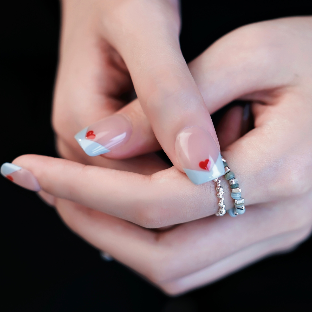 Heart Design-Hand-Painted Press On Nails– One-of-a-kind designs by professional nail artists: EB-02
