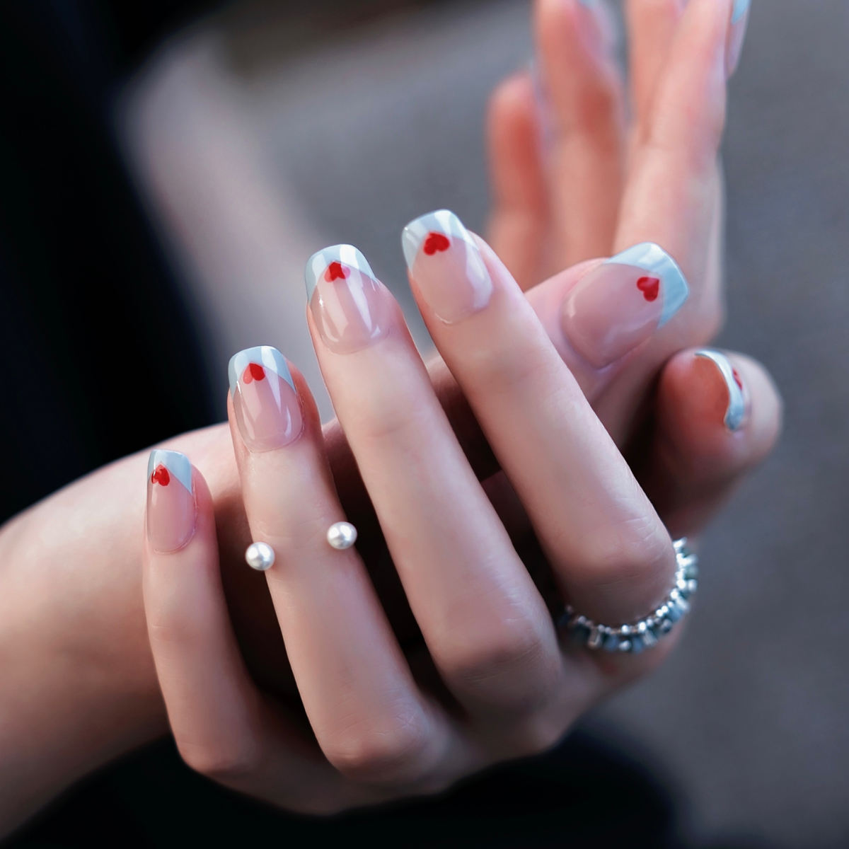 Heart Design-Hand-Painted Press On Nails– One-of-a-kind designs by professional nail artists: EB-02