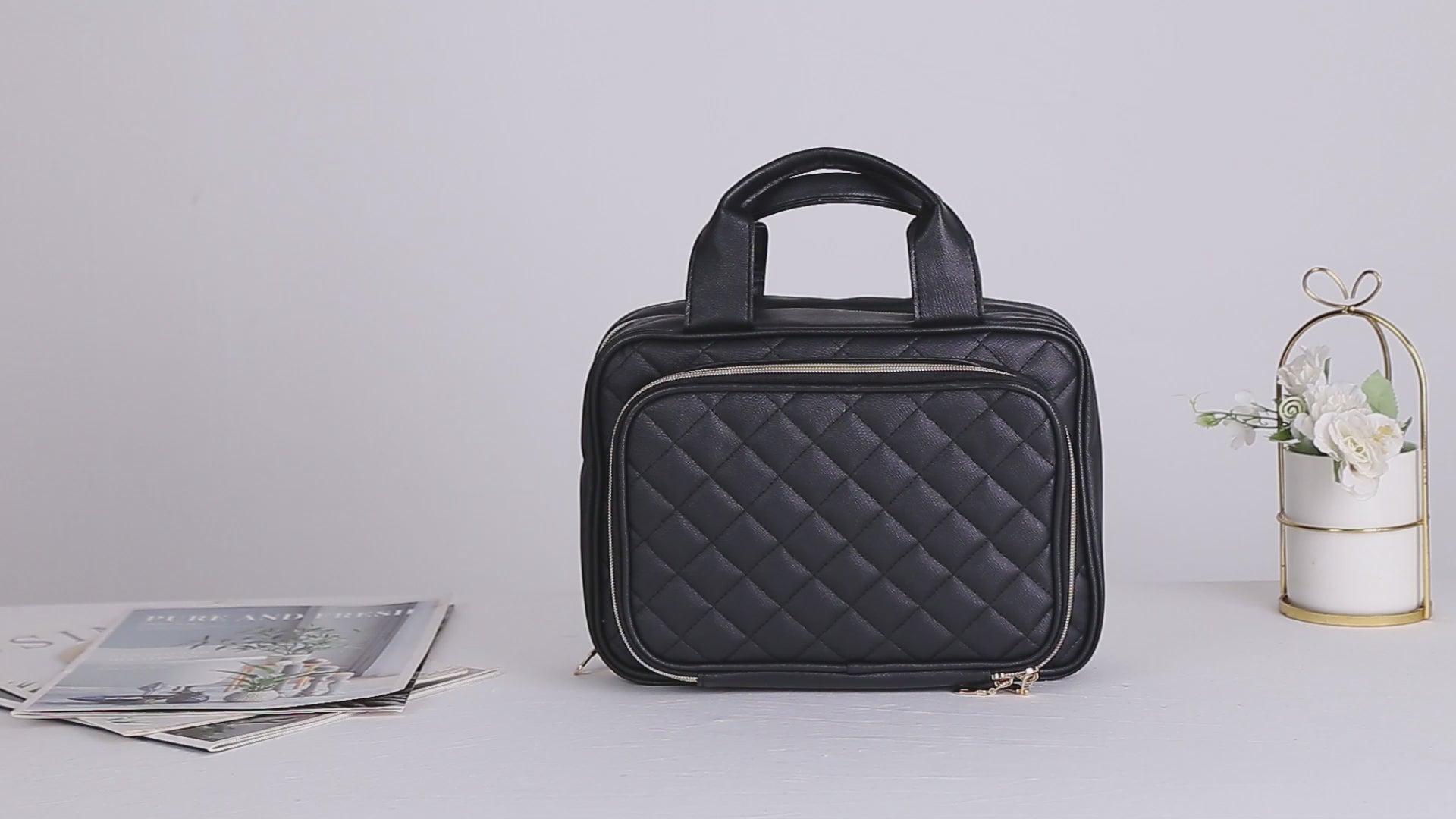 Elite Dance Gear Toiletry Bag - Thumbnail 3